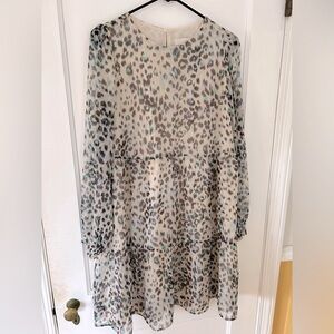 Beautiful comfortable loft dress